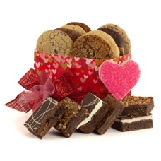 Confetti Hearts Deluxe Gift (8 cookies and 6 brownies and 1 sugar heart cookie)