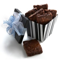 12 BROWNIES Chocolate Fudge Brownies