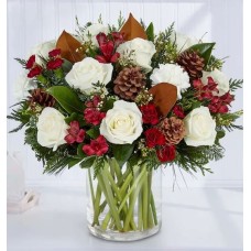 Spirit of the Season™ Arrangement Large