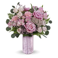 Amazing Pinks Bouquet (Deluxe)