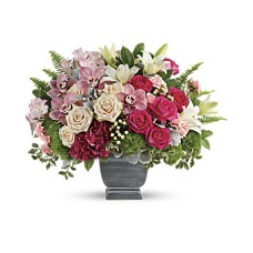 Grand Beauty Bouquet (Deluxe) Grand Beauty Bouquet (Deluxe)