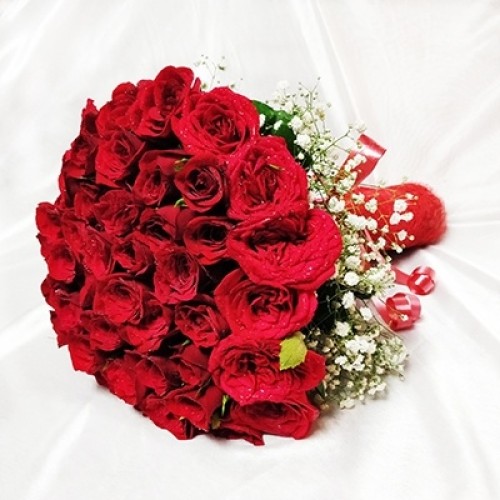 Bunch Of 20 Red Roses (As Shown)