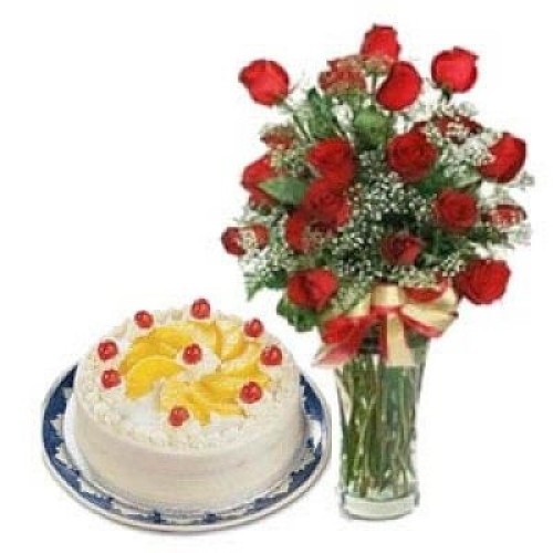 Glass Vase With 20 Red Roses 1 Kg Pineapple Cake (As Shown)