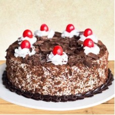 2 Kg Eggless Black Forest Cake (As Shown)