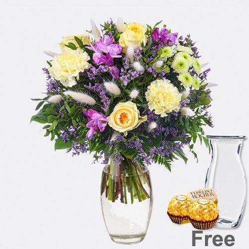 Bouquet of Country Life with Vase & 2 Ferrero Rocher