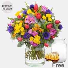 Premium Bouquet Joie de vivre with premium vase & 2 Ferrero Rocher