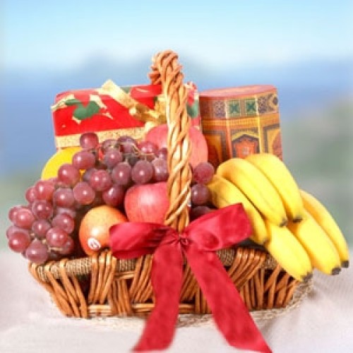 Fruit Basket & Tea