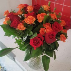 Red roses arrangement