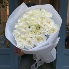 Clear Love (33 roses)