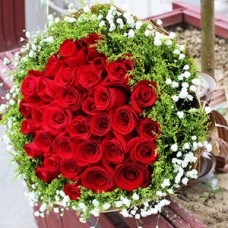 Cute (36 red roses)