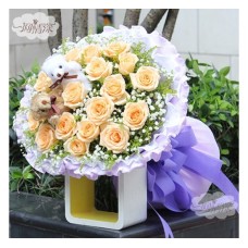 Champagne Rose Bouquet (Basic)