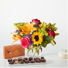 Best Day Bouquet and Chocolate Bundle (Deluxe)