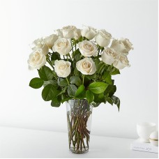 Long Stem White Rose Bouquet (Standard - 12 Roses)