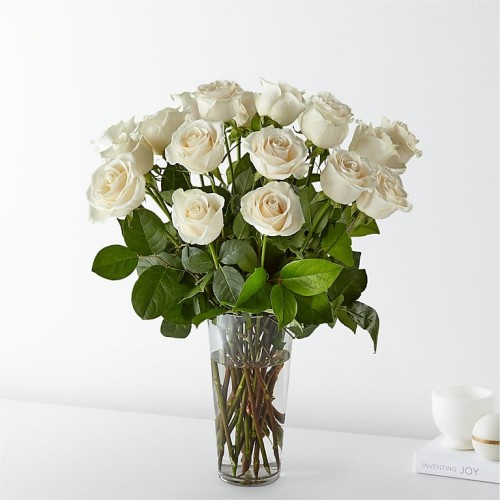 Long Stem White Rose Bouquet (Standard - 12 Roses)