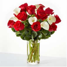 Be Mine Bouquet (Standard with Clear Glass Vase)