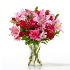 Berry in Love Bouquet (Deluxe)