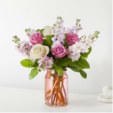 Springtime Spritz Bouquet (DELUXE)