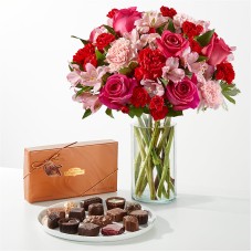 You're Precious Bouquet and Chocolate Gift Set (Deluxe)