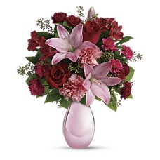 Roses and Pearls Bouquet (Deluxe)