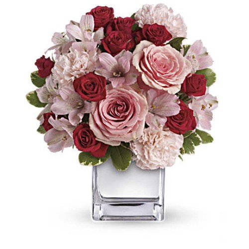 Love That Pink Bouquet with Roses (Standard)