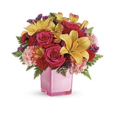 Pop Of Fun Bouquet (Deluxe) Pop Of Fun Bouquet (Deluxe)