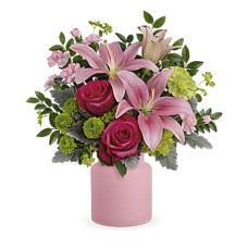Savannah Blush Bouquet (Standard)