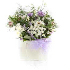 White & Lilac Gift Bag (Medium)