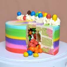 Pinata Cake 750G (1.6Lbs)