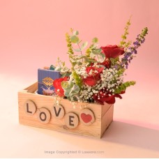 LOVE TOKEN GIFT BASKET