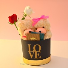 ENDLESS LOVE BOX
