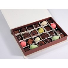 Hilton 24Pcs Papyrus Rectangular Chocolate Box
