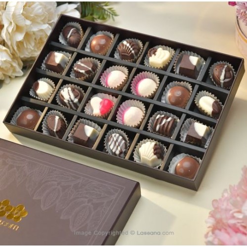 CHOCOLATES BY LASSANA 24 PCS
