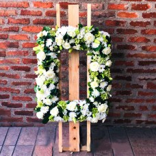 Square Type Stand On Wreath