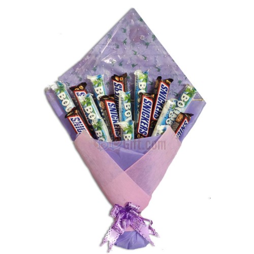 Bounty & Snickers Chocolate bouquet