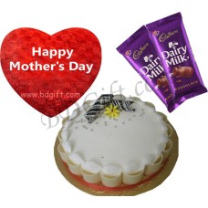 Vanilla Cake W/ Pillow & Chocolates