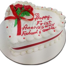 (01) 2.2 Pounds Vanilla Heart Cake
