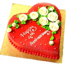 (54) 3.3 pounds Vanilla Heart Cake