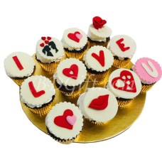 Love and romance cupcake