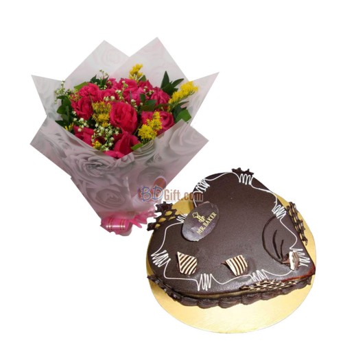 Heart-Shaped Chocolate Cake & Red Roses
