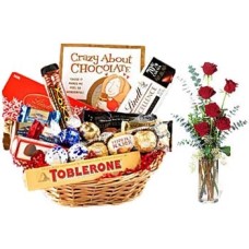 Heart shaped Roses W/ Ferrero Rocher Chocolate & Cake