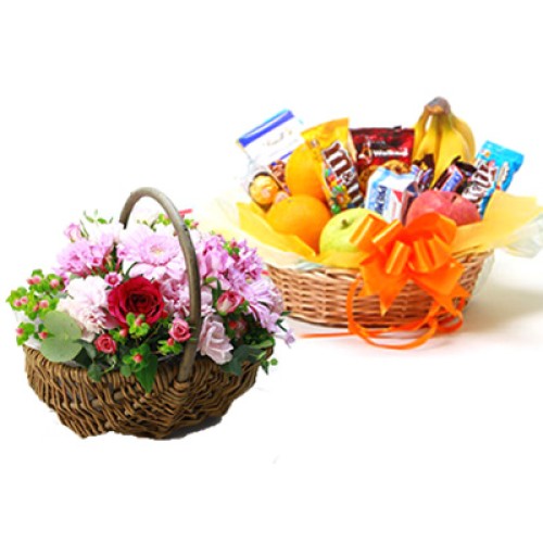 Deluxe Fruits & Sweets & Natural Basket