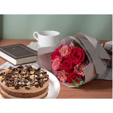 Belgium Chocolate Cake & Frill Bouquet Nuance Red