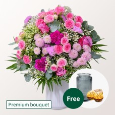 Premium Bouquet BlÃ¼tenliebe with Premium Vase & 2 Ferrero Rocher