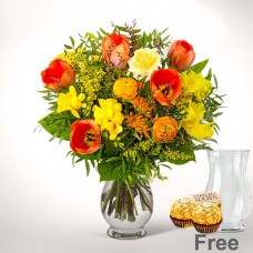 Flower Bouquet Spring Ray with vase & 2 Ferrero Rocher