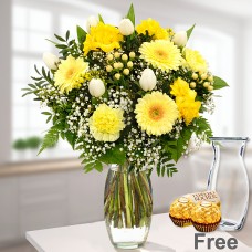 Flower Bouquet Sonnenbad with Vase & 2 Ferrero Rocher