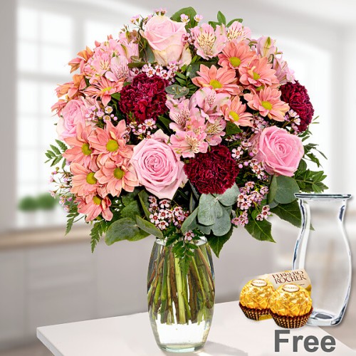 Flower Bouquet HerzensgruÃŸ with Vase & 2 Ferrero Rocher