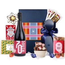 Red Wine & Games Hamper