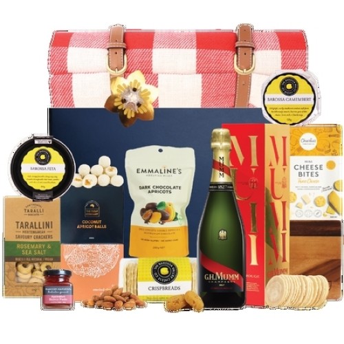 Mumm Cheese Gift Hamper Luxury