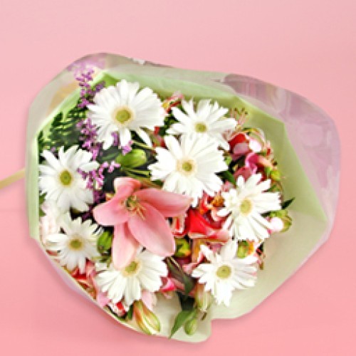 Seasonal sweet vanilla bouquet