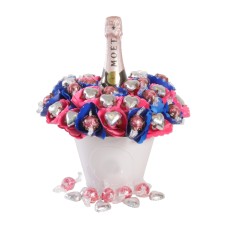 Luxury Mum Moet Indulgence